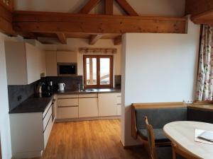 Kuchyň nebo kuchyňský kout v ubytování Chalet Mittersill