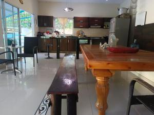 Kuchyň nebo kuchyňský kout v ubytování Casa Finca Taganga