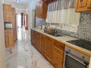 Cucina o angolo cottura di Horizon Apartments Gozo