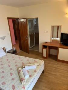 Galeriebild der Unterkunft Хотел Стоянови in Rawda