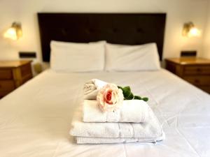 Postel nebo postele na pokoji v ubytování OASIS Apartamento playa Sea Views