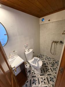 Kúpeľňa v ubytovaní villa Zinovia