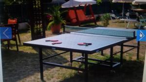 Stolní tenis v ubytování Holiday Home Cardona nebo okolí