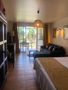 Postel nebo postele na pokoji v ubytování Ti Kawan + 40 fotografií