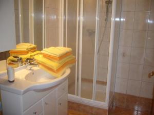 Koupelna v ubytování Ferienhof Fischenhaus + 43 fotografií