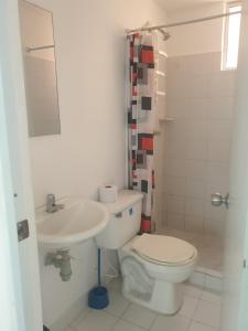 Et badeværelse på Apartamento Vacacional