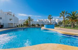 The swimming pool at or close to Apartamento en Las Marinas Vera