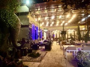 Un restaurant sau alt loc unde se poate mânca la Hotel 5 Continents