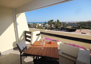 Μπαλκόνι ή βεράντα στο Coursive Port Nature 4, Vue Mer, Face au Waiki - Village Naturiste Cap D'Agde