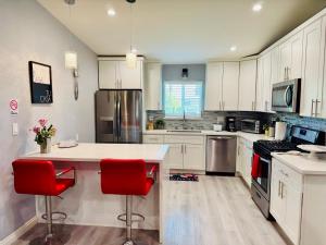 莫雷诺谷Beautiful Stay in Moreno Valley - Close to parks的相册照片