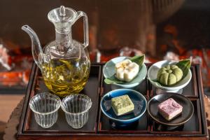 Jídlo v hotelu nebo okolí