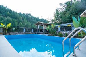 Бассейн в Xiangzixi Bed and Breakfast или поблизости