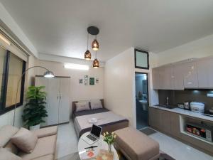 Dapur atau dapur kecil di The Little'N Homestay Ha Noi 59