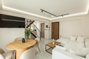 Posezení v ubytování BEQUEST Corinthian Luxury suites