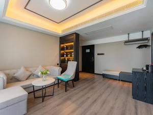Istumisnurk majutusasutuses XANA Hotel Qionghai Municipal Government High-speed Railway Station