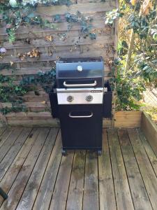 Εγκαταστάσεις μπάρμπεκιου για όλους τους επισκέπτες του διαμερίσματος