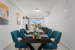 Χώρος καθιστικού στο Modern 2BR Apartment Near Ayia Napa - Anastasia 101