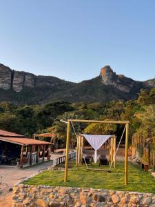 Uma vista da montanha tirada do hotel 