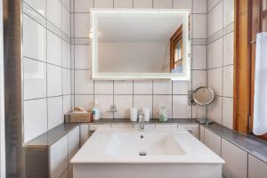 Ένα μπάνιο στο Ferienwohnung 84qm, 2 Schlafzimmer +23 φωτογραφίες