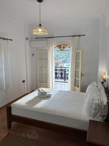 Gallery image of Limeni Studios in Limeni +10 photos