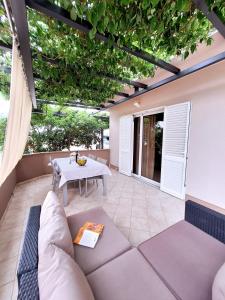 Gallery image of The Golden Island apartments in Krk
