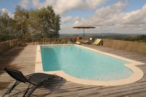 Πισίνα στο ή κοντά στο domaine du belvedere