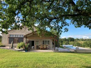 Budova, v ktorej sa ubytovanie bed & breakfast nachádza
