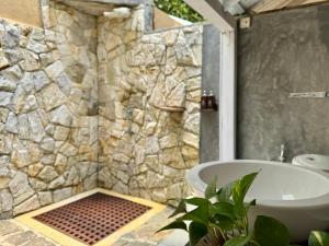 Gallery image of Queens Mount Eco Habitat in Balapitiya