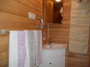 Koupelna v ubytování Guest House Ziedkalni