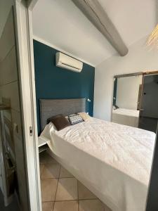 Posteľ alebo postele v izbe v ubytovaní "La villa Mariam" Jacuzzi Piscine Jardin Pétanque