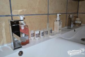 Et badeværelse på Critchley Hackle Cottage 7