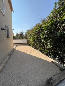 Fotografia z galérie ubytovania "La villa Mariam" Jacuzzi Piscine Jardin Pétanque v destinácii Fourques