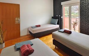 Fotografie z fotogalerie ubytování Apartment Kastel Gomilica With Sea View Vii v destinaci Kaštela