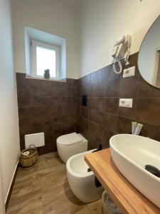 Koupelna v ubytování 2Effe Circeo B&B