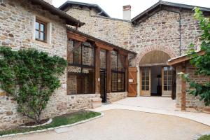 Exteriér nebo vchod ubytování Contact Hôtels Le Savigny & Spa