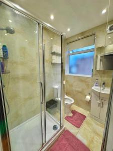 Koupelna v ubytování Denzile Hotel