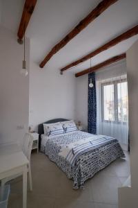 Postel nebo postele na pokoji v ubytování Archway Nine