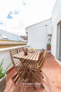 Balkon lub taras w obiekcie MyHouseSpain - Modern penthouse close to Gran Via - Big Terrace