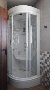 Koupelna v ubytování Casa Rural Vallecasar