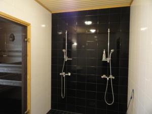 A bathroom at Saimaa Houses
