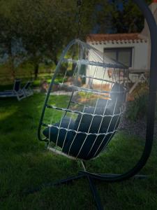 Vonkajšia záhrada v ubytovaní Gîtes de charme "l'écrin de Vendée" jacuzzi privatif, piscine chauffée, prestations bien être, vélos, chevaux,à 10 mn de l'océan + 37 fotografií
