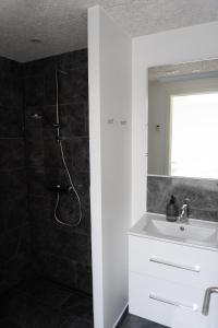 Koupelna v ubytování Birkelse Hotel og Kro
