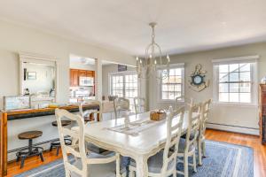 Gallery image of Walk to Beach Waterfront Mantoloking Gem with Deck! in Mantoloking