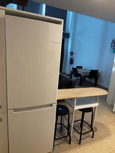 Kuchnia lub aneks kuchenny w obiekcie Loft luminoso Alcorcón M-40 Madrid