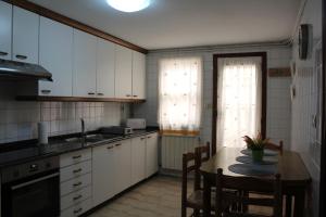 Kuchyň nebo kuchyňský kout v ubytování Casa Pura 9