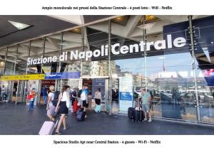 Hostia v ubytovaní METRO GARIBALDI - Loft con Wifi e 4 posti letto presso la Stazione Centrale di Napoli