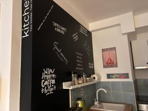 A bathroom at Varsányi Home- extra location in the heart of Buda