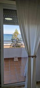 A general sea view or a sea view taken from Az apartmant