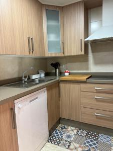 Kuchnia lub aneks kuchenny w obiekcie Apartamento Playa Guardamar del Segura