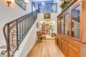 Perpustakaan di rumah percutian